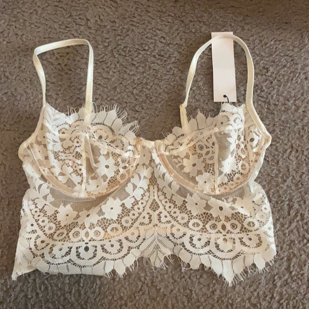 NWT white lace bralette top